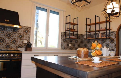 Massa Marittima Villa | Stunning private villa for 10 people with WIFI, private pool, TV, patio and pets allowed