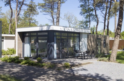 IJhorst House | Stunning private villa for 4 people with pool, WIFI, TV and terrace
