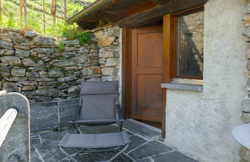 Malvaglia-dagro House | Stunning private villa for 2 people with WIFI, terrace and pets allowed