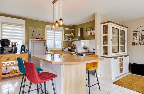 Portbail House | Stunning private villa for 2 guests with WIFI, terrace and pets allowed