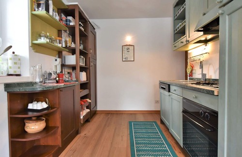Madesimo House | Stunning private villa for 9 guests with WIFI, hot tub, TV, balcony and pets allowed