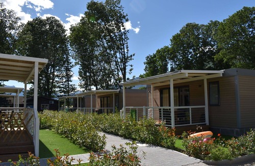 Riazzino House | Stunning private villa for 5 people with A/C, WIFI, pool, terrace, pets allowed and panoramic view