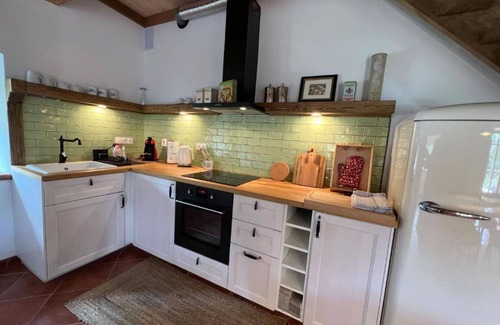 Stupná House | Stunning private villa for 5 guests with WIFI, TV, terrace and pets allowed