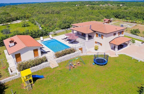 Salakovci Villa | Stunning private villa for 10 guests with A/C, private pool, WIFI, TV, terrace and pets allowed