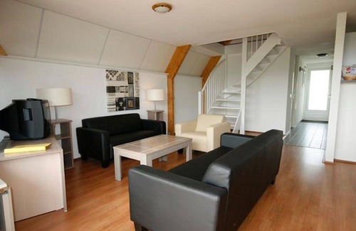 Susteren House | Stunning private villa for 6 guests with pool, WIFI, TV and terrace