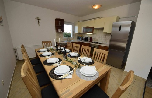 Donji Prolozac House | Stunning private villa for 12 guests with A/C, WIFI, private pool, TV and terrace