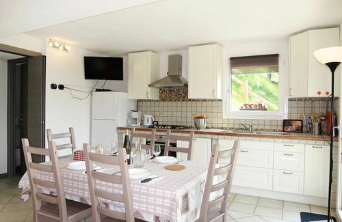 Corrido House | Stunning private villa for 4 guests with WIFI, TV and patio