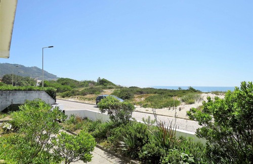 Caminha House | Stunning private villa for 8 guests with TV, terrace and pets allowed