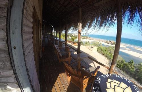 Inhambane House | Stunning sea view, charming beach house in Barra, Mozambique - 4x4