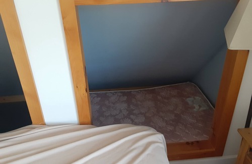 Hammondsport Cabin | Stunning site with amazing decks, hot tub, walk to private beach on Keuka Lake!