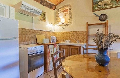 Roche-Saint-Secret Villa | Stunning villa for 4 people with WIFI, TV, pets allowed and panoramic view