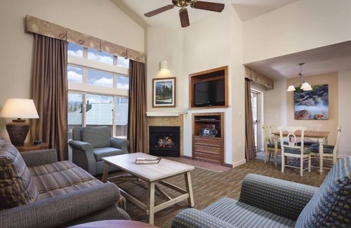 Elk Point Resort | Stunning Views in South Lake Tahoe
