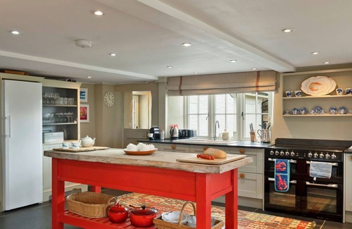 Treator House | Stunning villa for 10 guests with WIFI and pets allowed