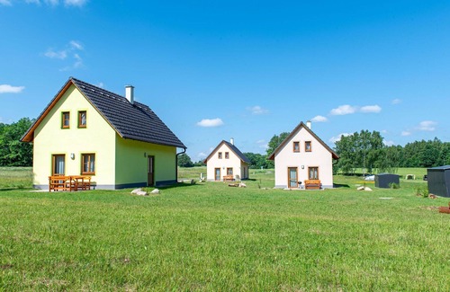 Straz nad Nezarkou House | Stunning villa for 5 guests with WIFI, TV, terrace and pets allowed