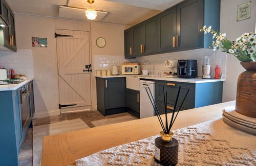 Buxton House | Stunning villa for 5 people with WIFI and pets allowed