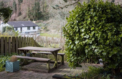 Pentewan House | Stunning villa for 6 people with TV