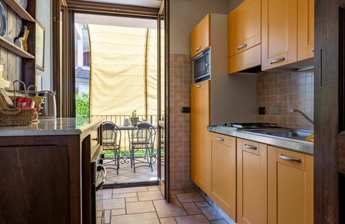 Narzole House | Stunning villa for 8 people with WIFI, A/C, hot tub, private pool, TV and terrace
