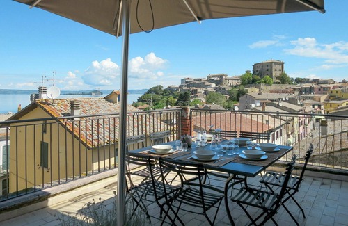 Capodimonte House | Stunning villa for 12 people with WIFI, A/C, TV, terrace and pets allowed