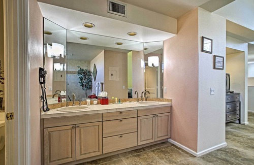 Cathedral City Resort | Style and comfort