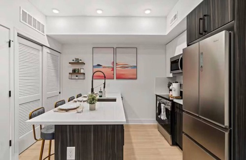 Mantua Apartment | Stylish 1BR | DT Philly by Art Museum & Key Sights