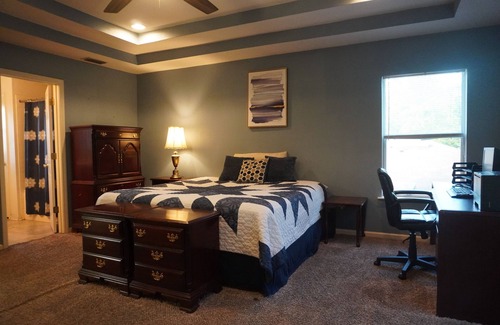 Yulee House | Stylish 3 Bedroom Near Hotspots - Professionally Staged & Packed with Amenities!