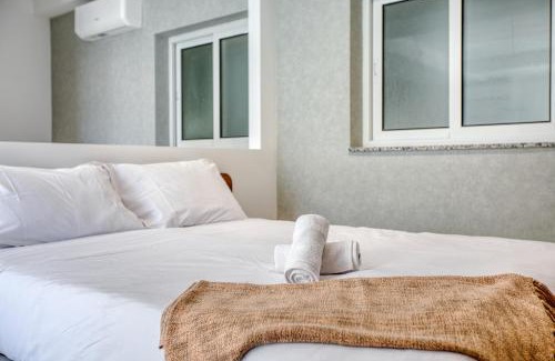 Mgarr Apartment | Stylish Apartment Heart of St Julians Sleeps 5