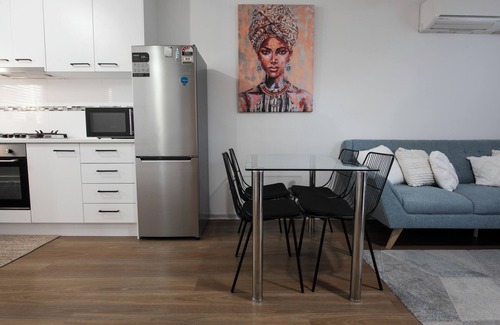 Richmond Apartment | Stylish Apartment in Richmond