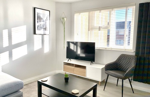 Bar Hill House | Stylish Cambridge pad