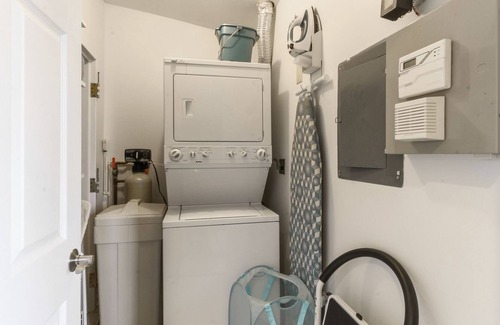 Fontana-on-Geneva Lake Condo | Stylish Fontana Condo Near Lakes, Outdoor Pool, Balcony, Grill, Walk to Everywhere!