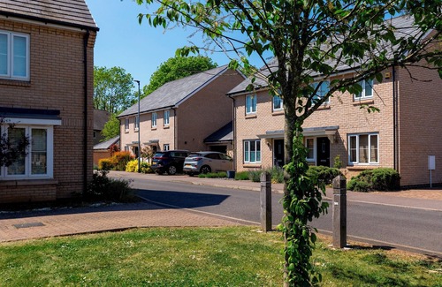 Cambridge House | Stylish luxury on edge of Cambridge | Free Parking | Pass the Keys