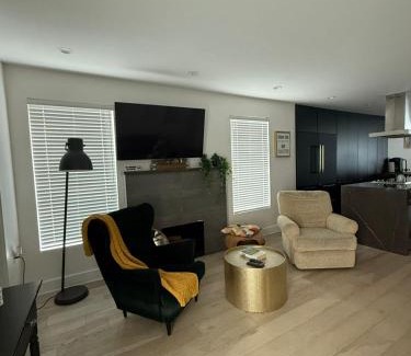 Buena Vista House | Stylish Miami Getaway