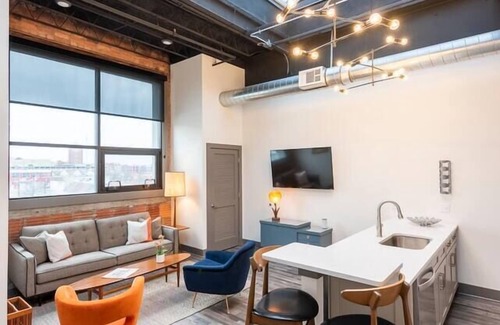 Downtown Rochester Apartment | Stylish Mid-Century Modern Executive Apartment
