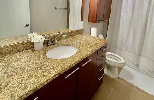 Atlantic Station Area House | Stylish New Loft in Atlantic Station - Book Now!