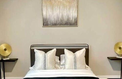 Atlantic Station Area House | Stylish New Loft in Atlantic Station - Book Now!