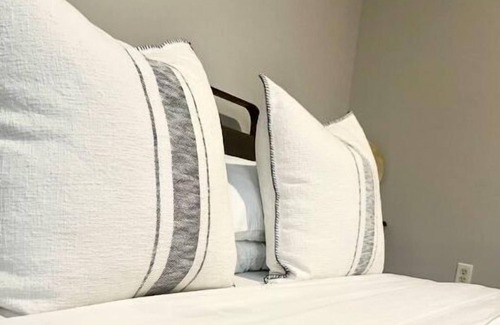 Atlantic Station Area House | Stylish New Loft in Atlantic Station - Book Now!
