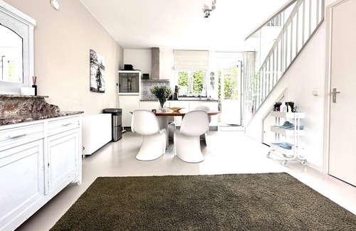 Loenen Apartment | Stylish place in a pittoresk village near Amsterdam