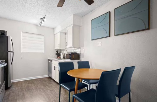 Zilker Apartment | Stylish South Austin Studio - Near Zilker