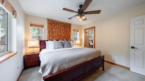 Truckee House | Stylish Truckee Retreat Deck Near Lake Skiing Moraine by AvantStay