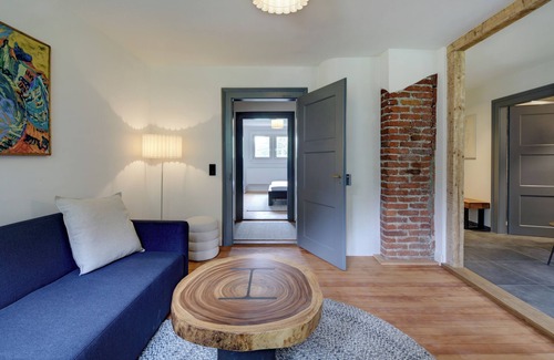 Barental Apartment | Stylish vacation apartment in Germany's highest railroad station - opening 2025