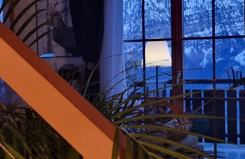 Beatenberg Apartment | Stylish vacation apartment with panoramic views and sauna