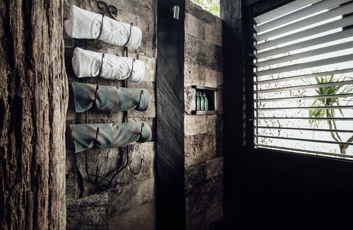 Uluwatu Hotel | Suarga Padang Padang
