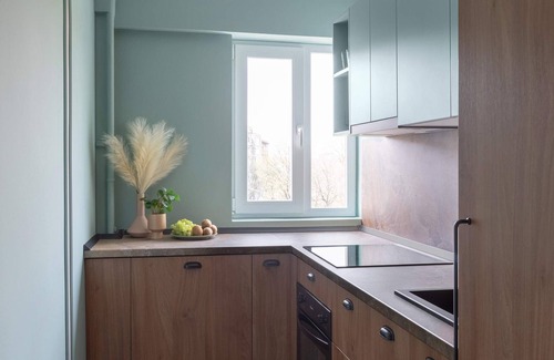 Bucharest City-Centre Apartment | Sublime Minty Green 1BR on the Park