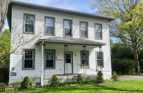 Trumansburg Apartment | Suburban Flat