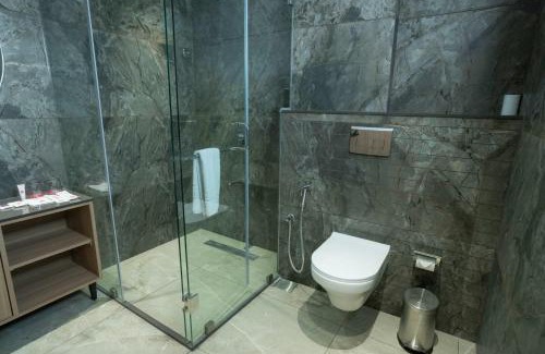 Dwarka Hotel | Sudarshan Palace By Spree