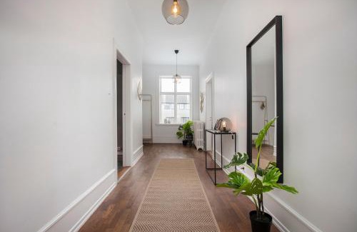 Vesturbær Apartment | Sudurgata - Luxury Dream Apartment