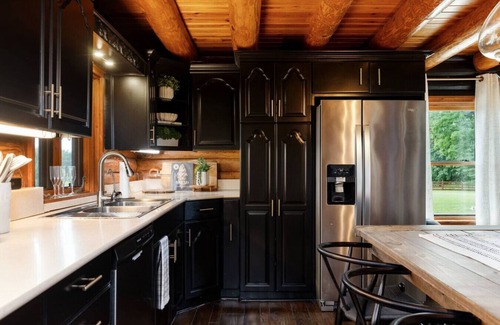 Pleasant View House | Sugar Hill Retreats | Stories Told + Art Made