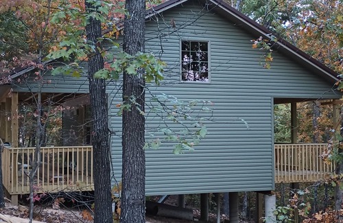 Bruno Cabin | Sugar Pine CabinsnChickadee Cabin