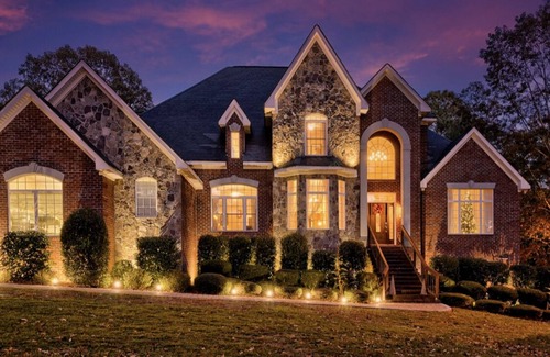 Hopkins House | Sugarland "The Perfect Stay …Pontoon Ready”