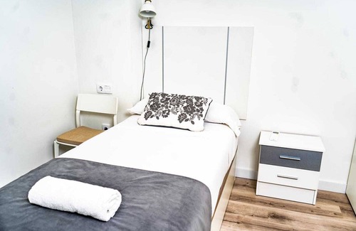 Diputacion de Cartagena Casco Apartment | Suitable. Gran Via | 2A | 4 pax.