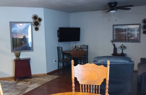 Valier Apartment | Suite Country Downtown : Enjoy Two Suites #1 & #2: Cozy and relaxing